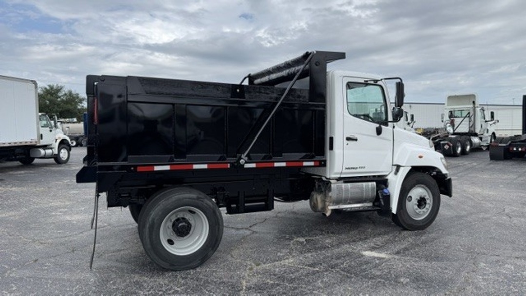2015 Hino 338 in Tyler, TX — photo 5
