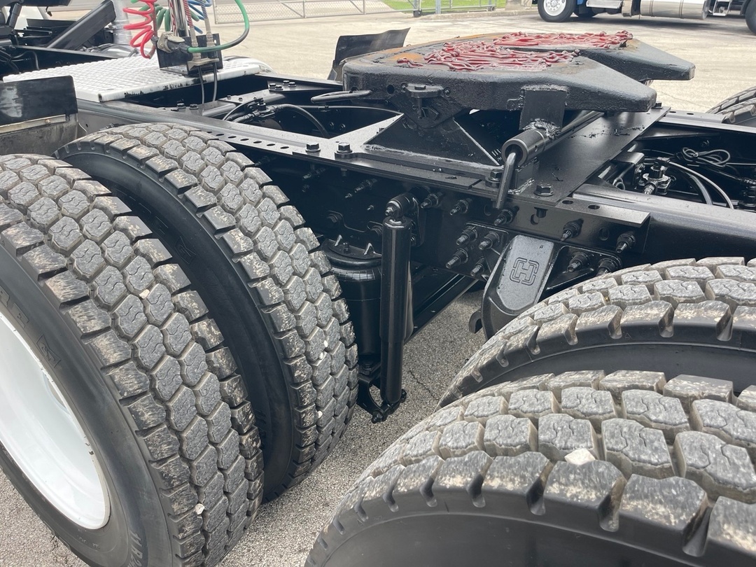 2023 International HX in Tyler, TX — photo 6