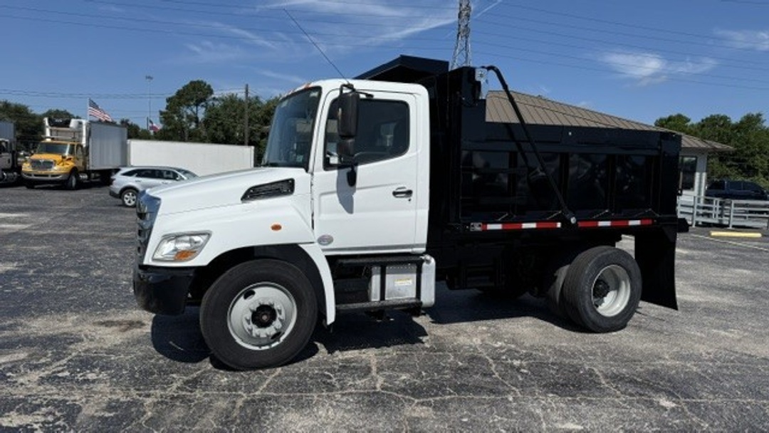 2014 Hino 338 in Oklahoma City, OK — photo 2
