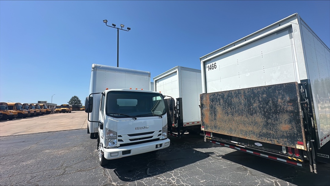 2019 Isuzu NPR-HD