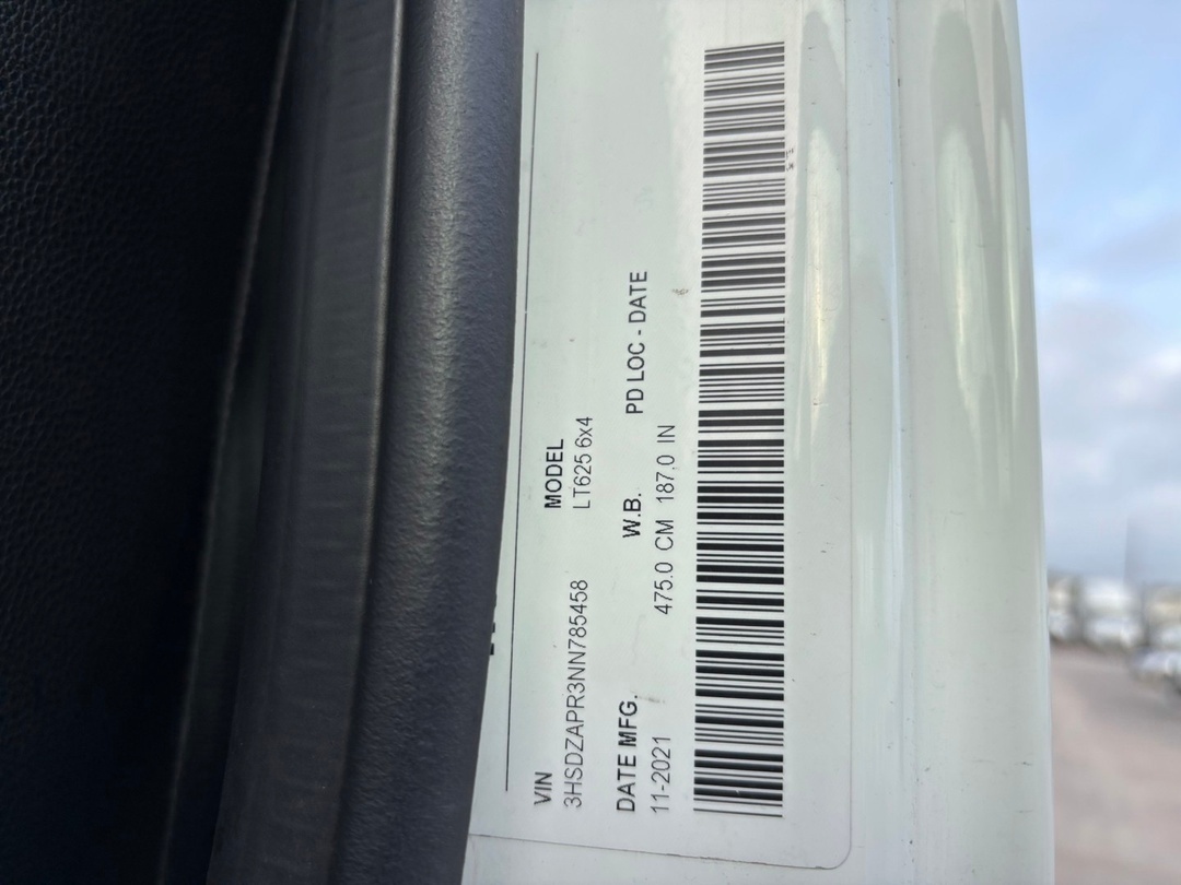 2022 International LT in Austin, TX — photo 7