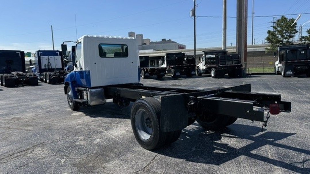 2012 Hino 338 in Houston, TX — photo 6
