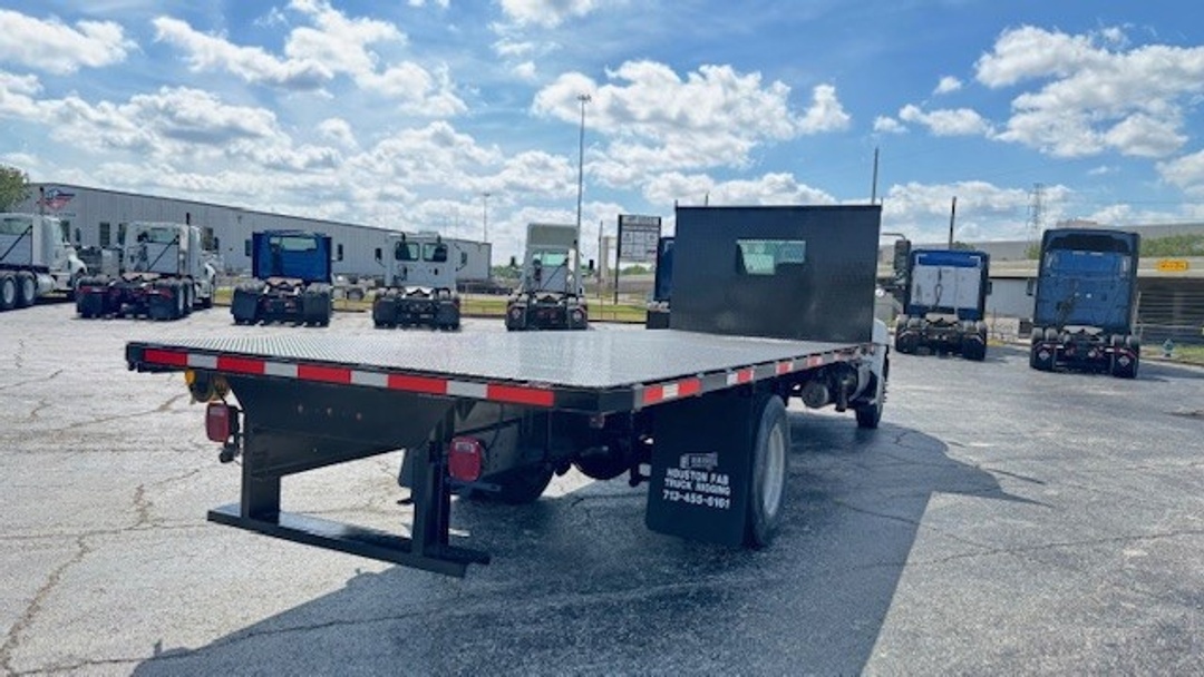 2014 Hino 338 in Houston, TX — photo 5