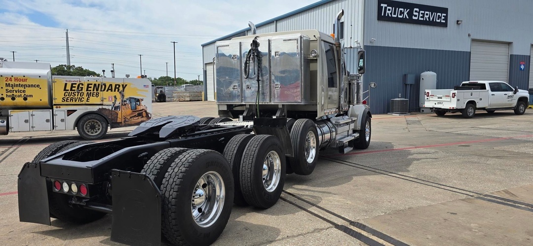 2019 Western Star 4900 in Irving, TX — photo 6