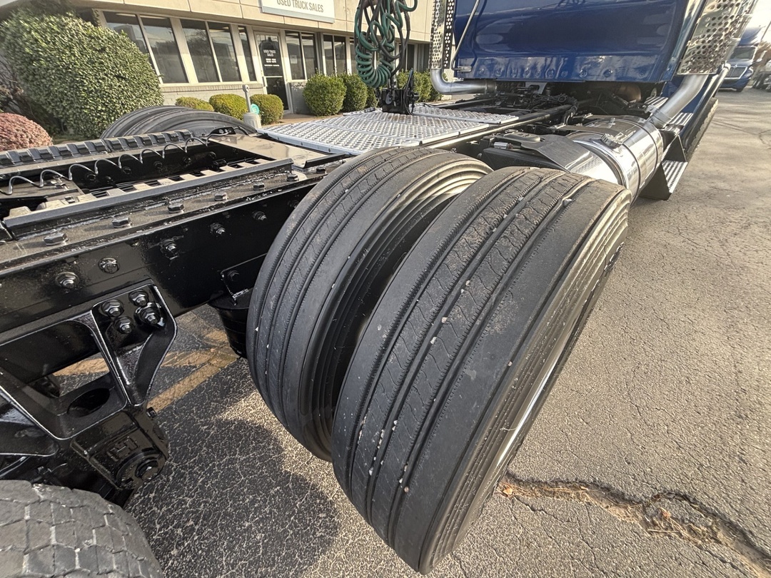 2019 Kenworth T800 in Irving, TX — photo 8