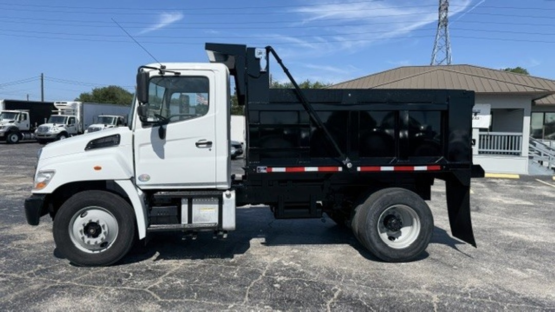 2014 Hino 338 in Oklahoma City, OK — photo 3