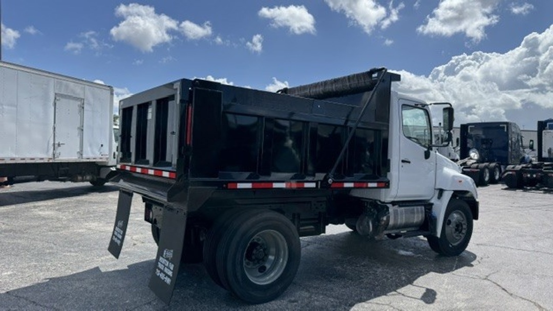 2016 Hino 338 in San Antonio, TX — photo 4