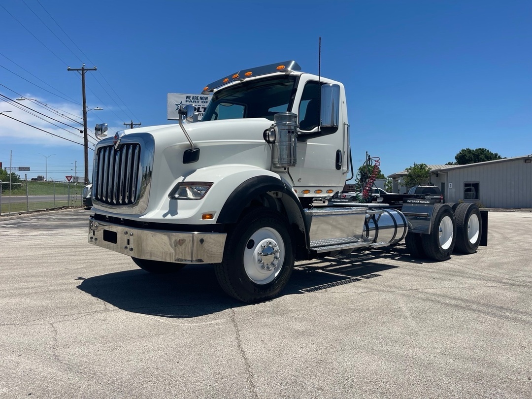 2023 International HX in Tyler, TX — photo 2