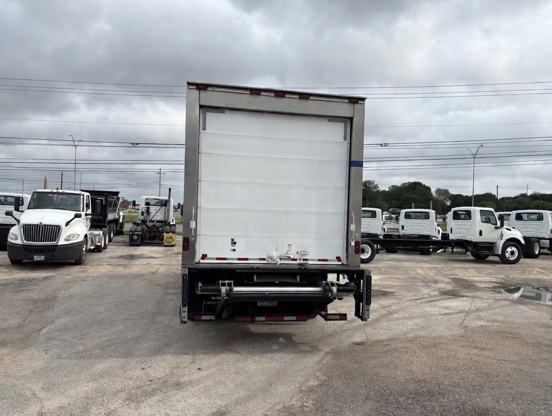 2019 International MV in Austin, TX — photo 4