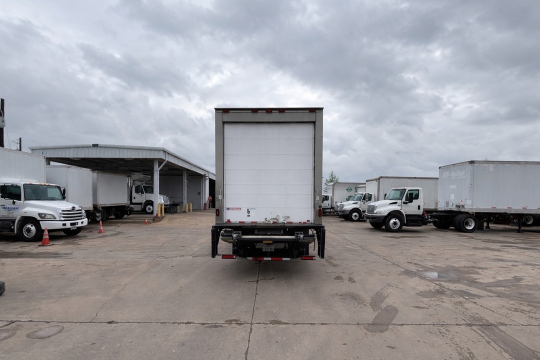 2019 International MV in Austin, TX — photo 4