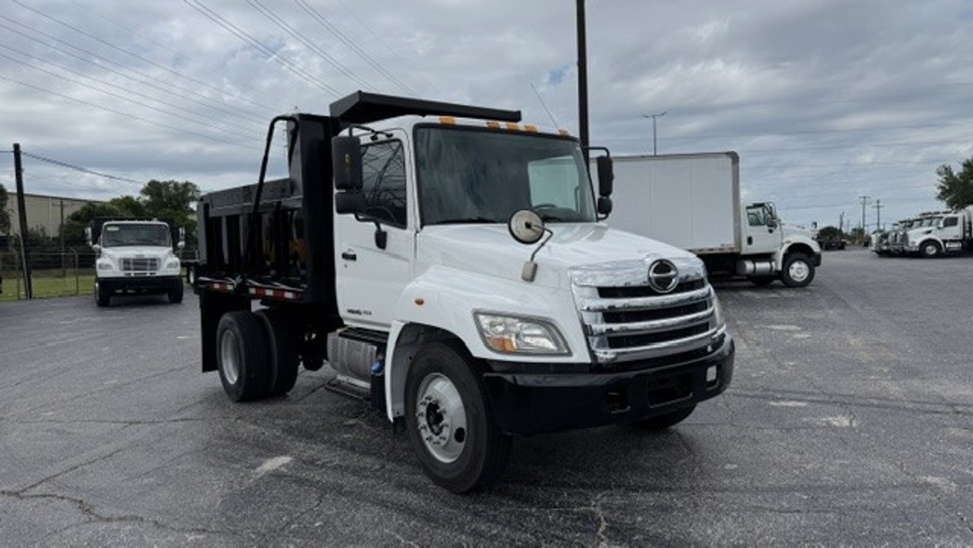 2015 Hino 338 in Tyler, TX — photo 3