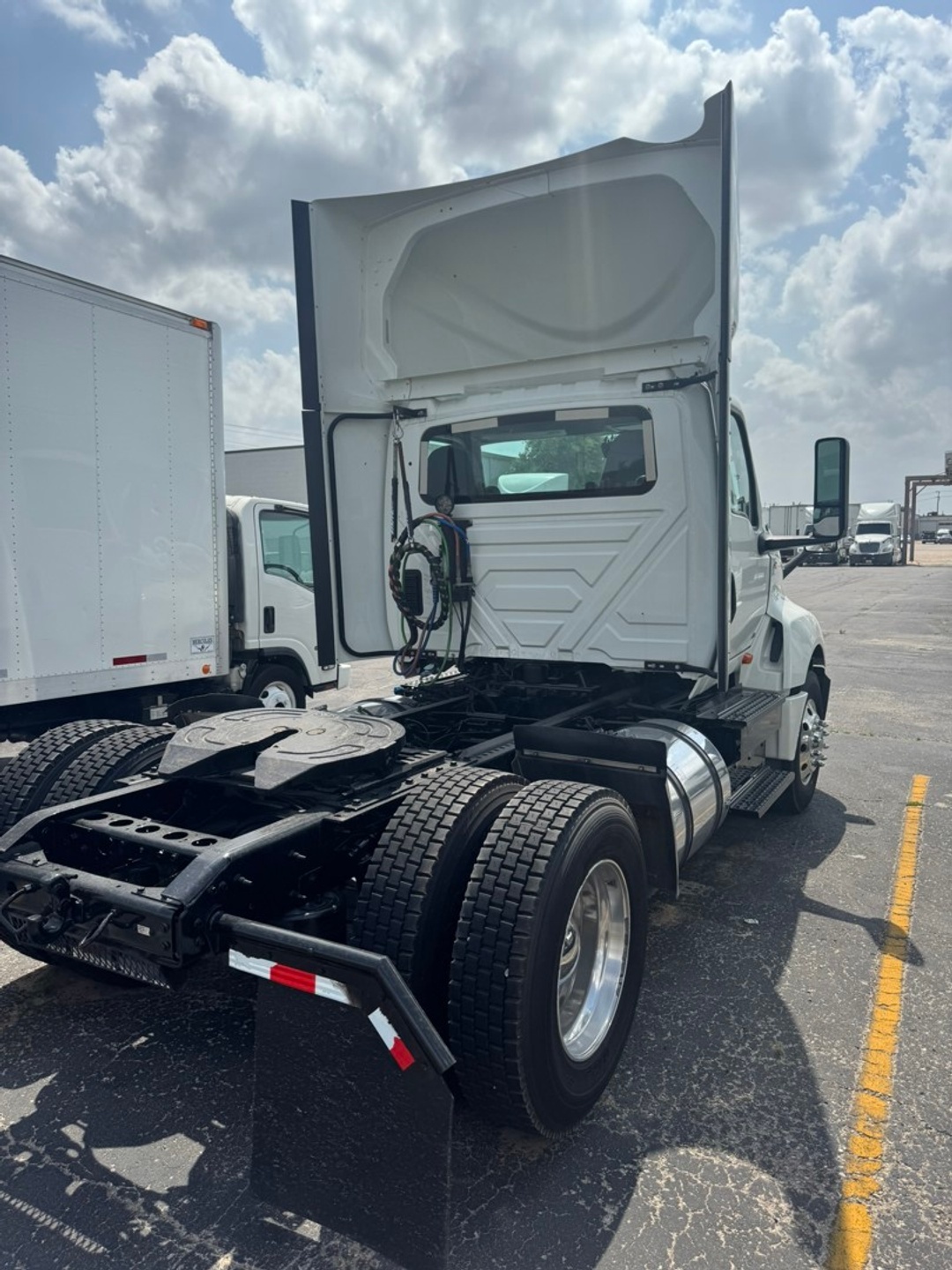 2022 International LT in Oklahoma City, OK — photo 4