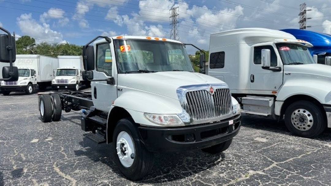 2020 International MV607