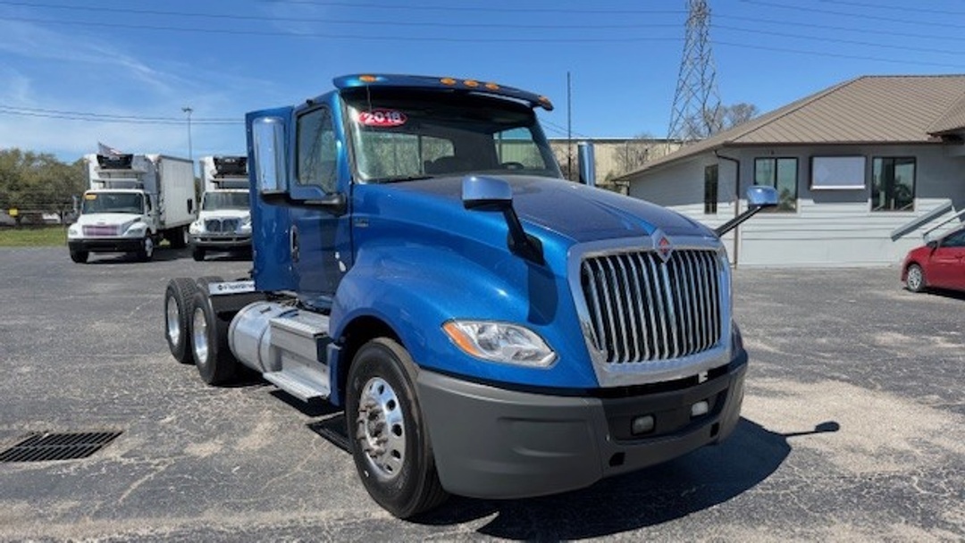2018 International LT625