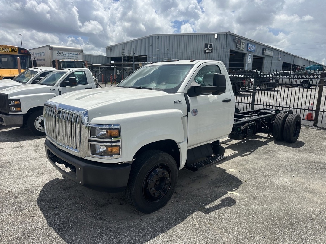 2024 International CV515