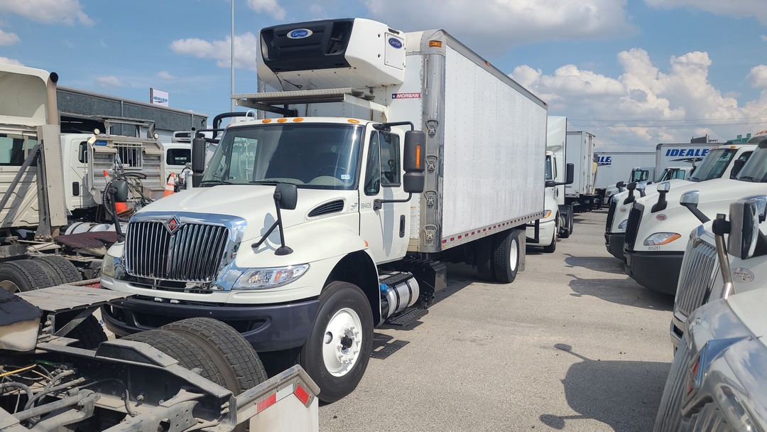 2019 International 4300 in Houston, TX — photo 7