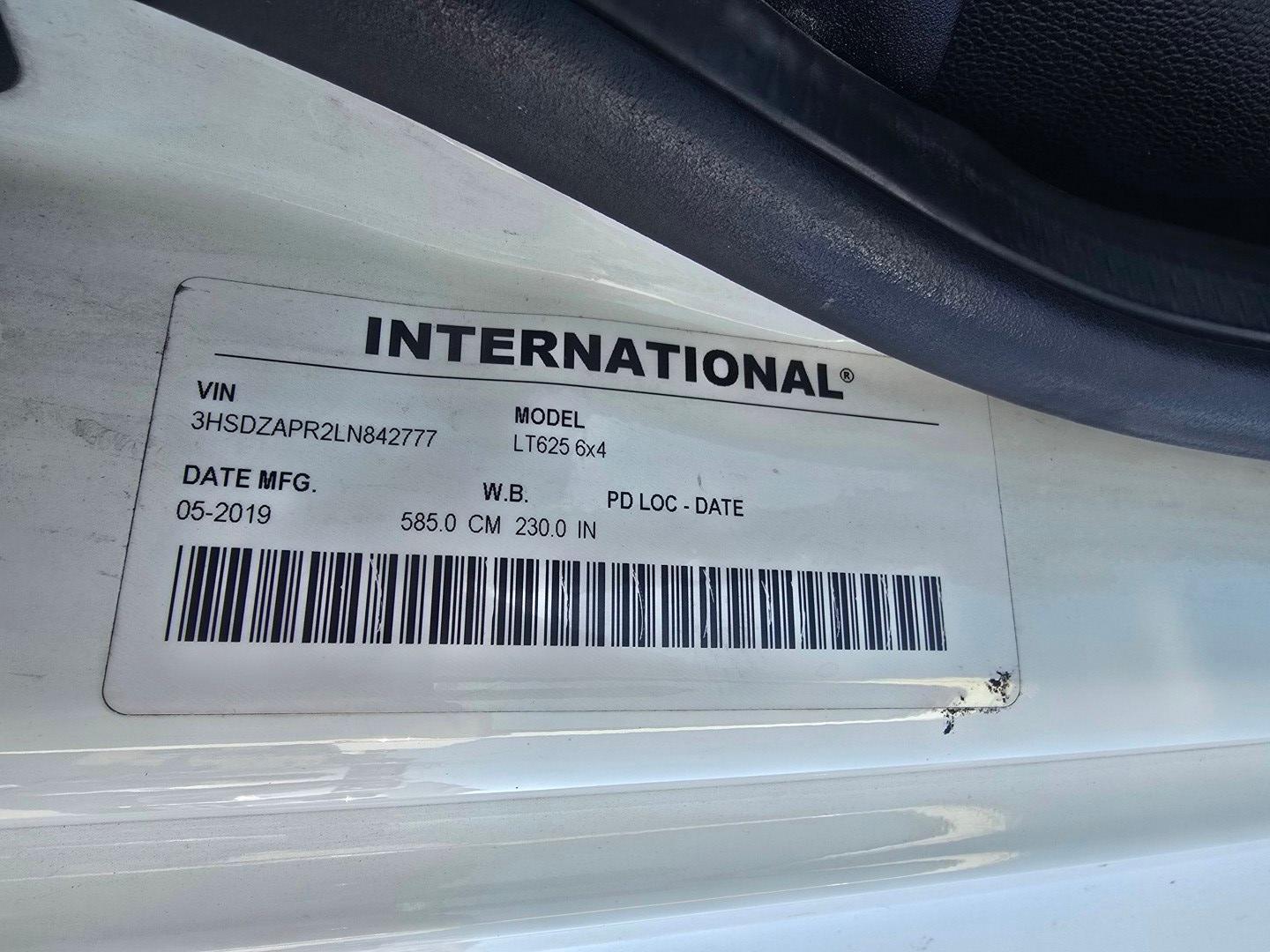 2020 International LT in AUSTIN, TX — photo 5