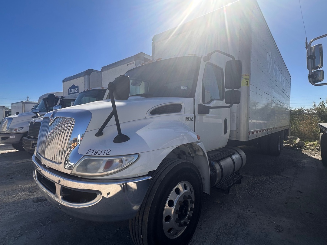2019 International DuraStar 4300