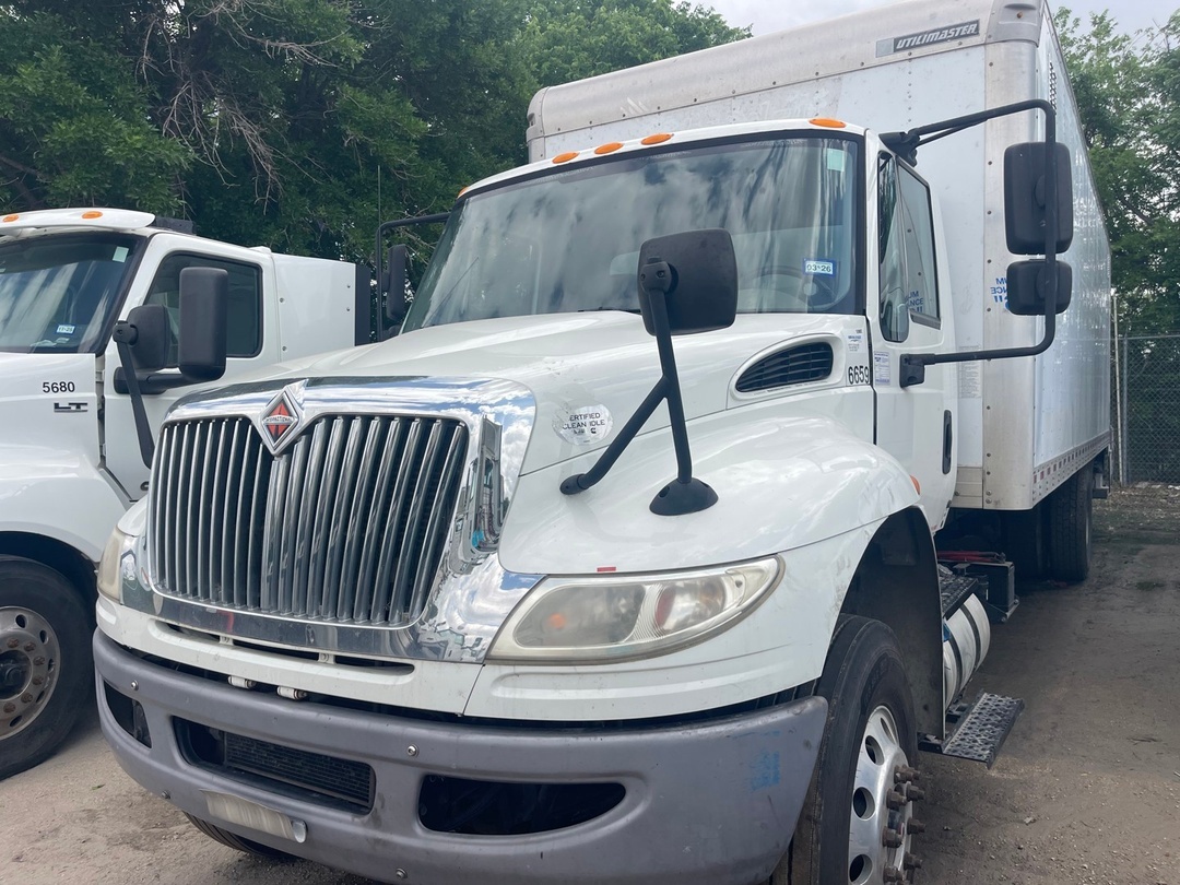 2017 International DuraStar 4300