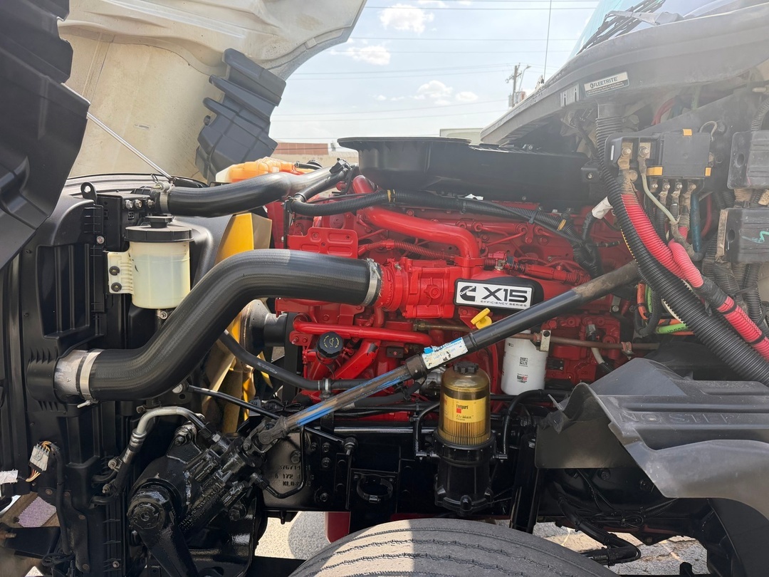 2019 International LT625