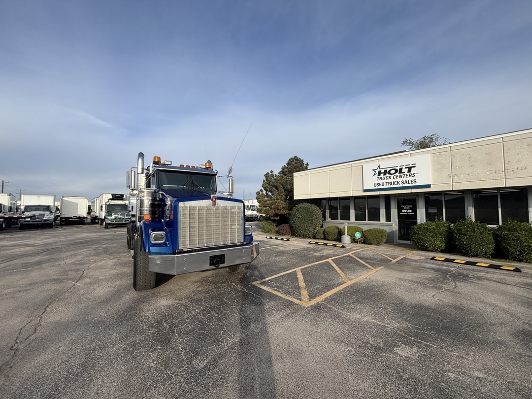 2019 Kenworth T800 in Irving, TX — photo 3