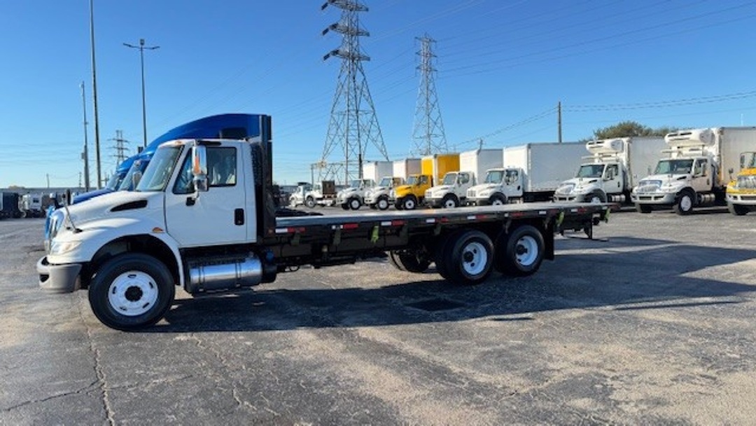 2018 International 4300 in Houston, TX — photo 7