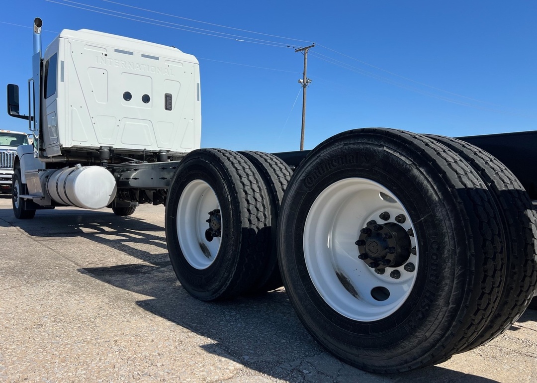 2025 International HX in Oklahoma City, OK — photo 8