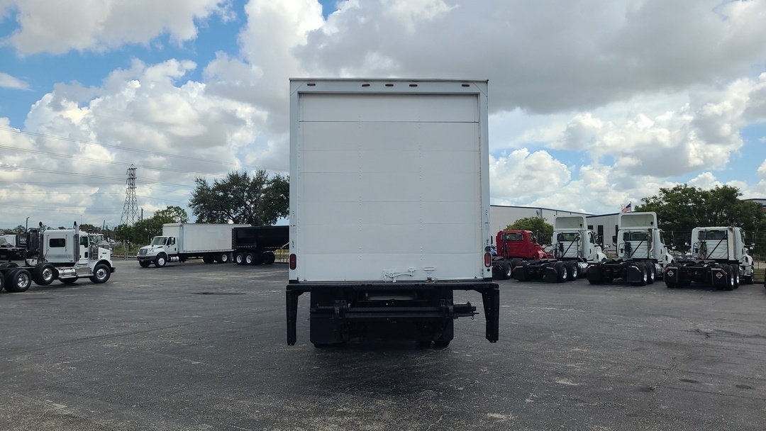 2019 International MV in Houston, TX — photo 3