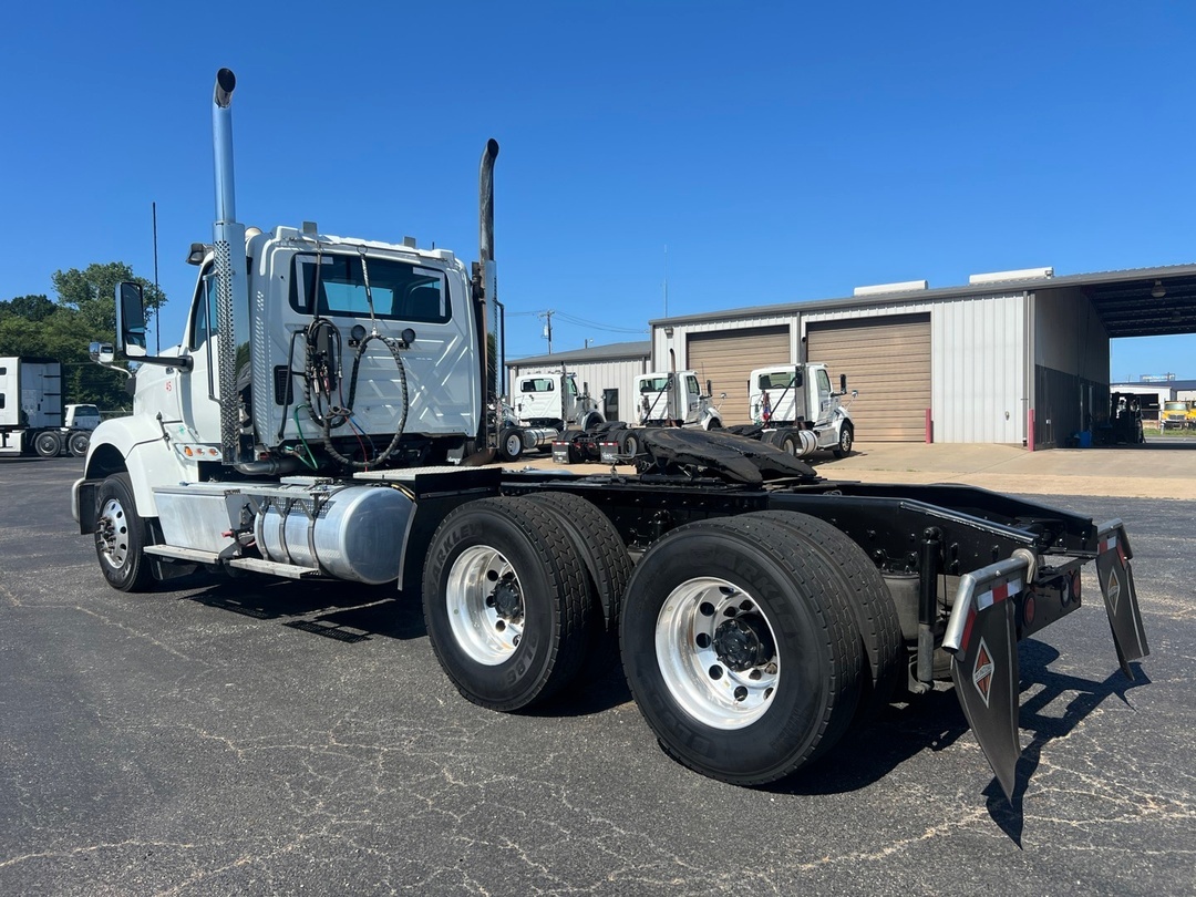 2024 International HX in Tyler, TX — photo 4