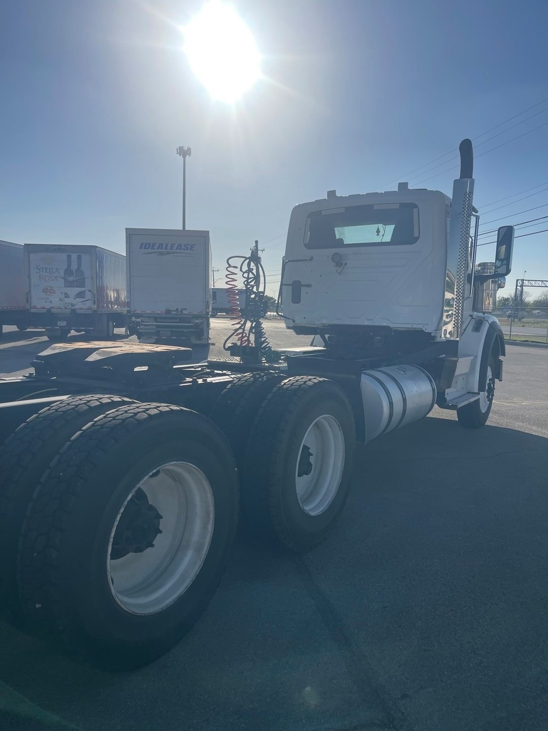 2023 International HX in Houston, TX — photo 3