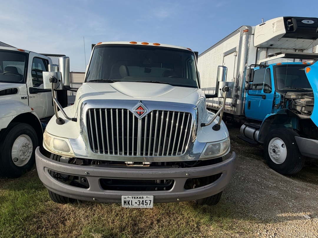 2020 International 4300 in Houston, TX — photo 2