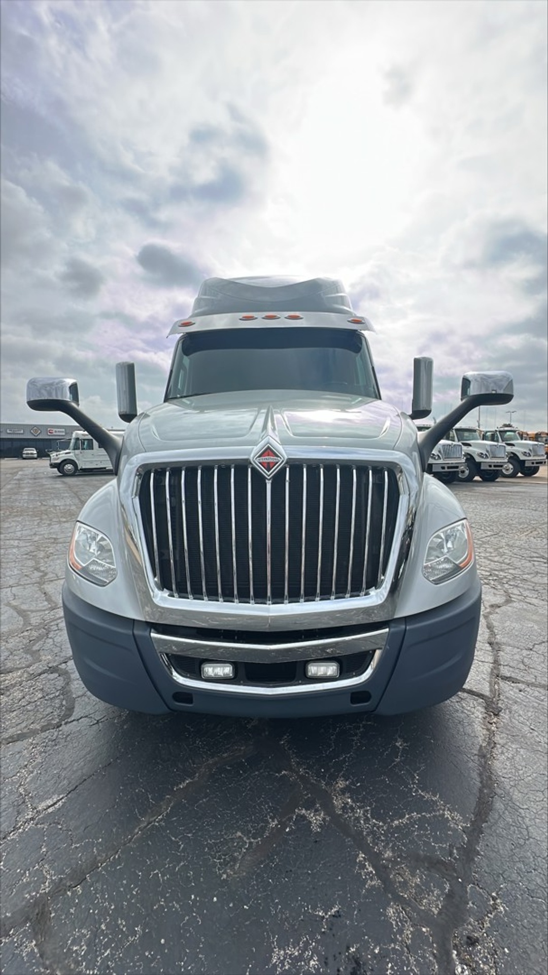 2023 International LT in Tulsa, OK — photo 3