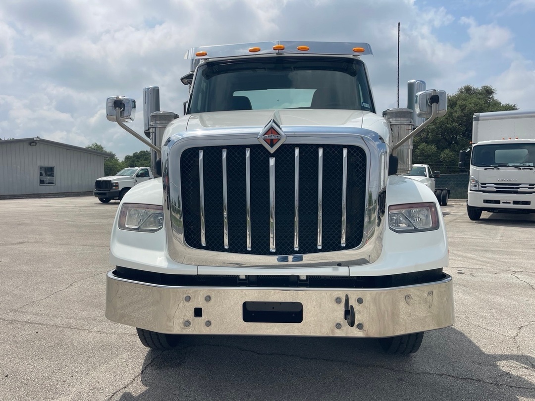 2023 International HX in San Antonio, TX — photo 4