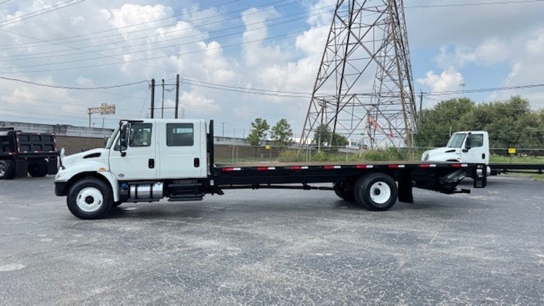 2018 International 4300 in Houston, TX — photo 7