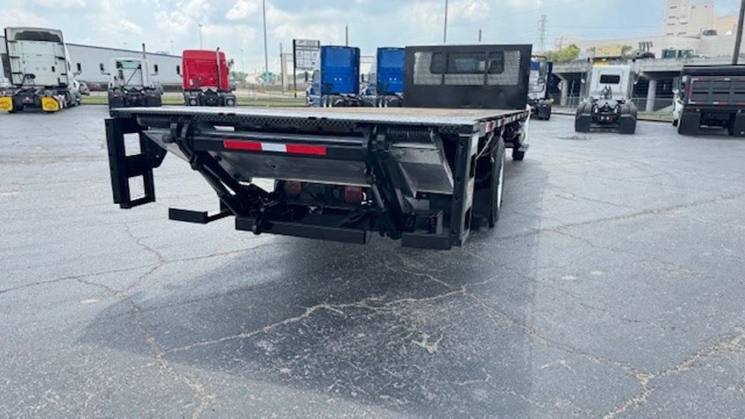 2018 International 4300 in Houston, TX — photo 4