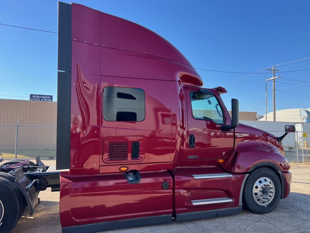 2025 International LT in Oklahoma City, OK — photo 6