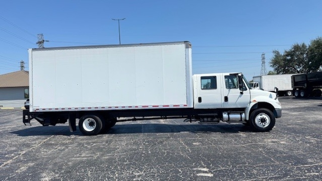 2018 International 4300 in Houston, TX — photo 4