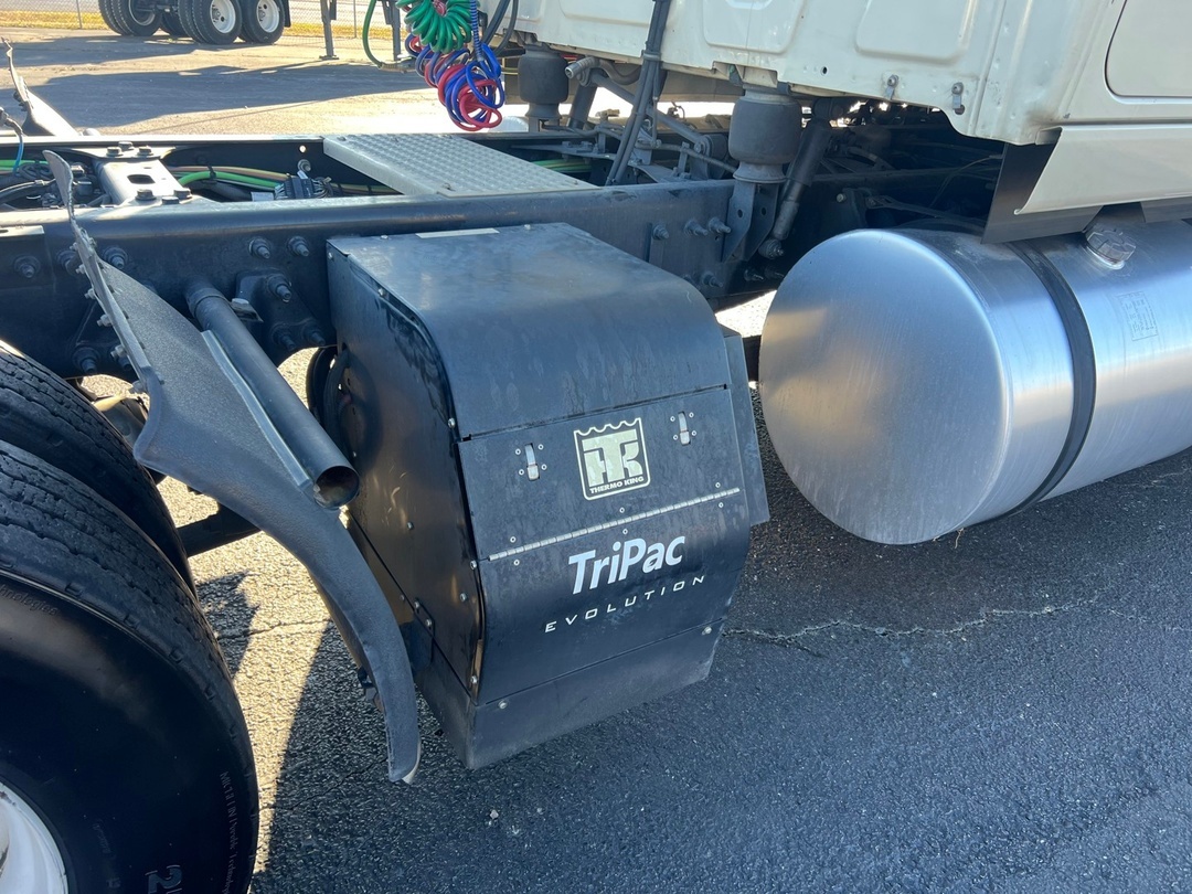 2022 International LT in Tulsa, OK — photo 4