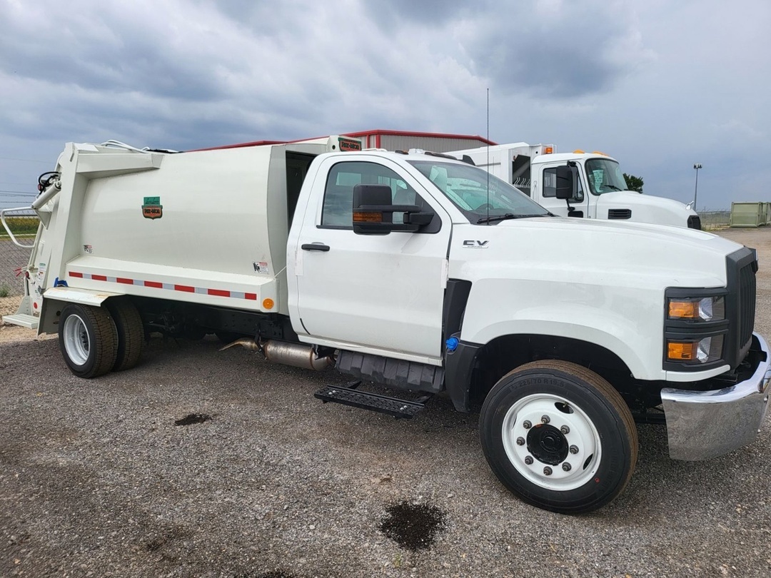 2023 International CV515
