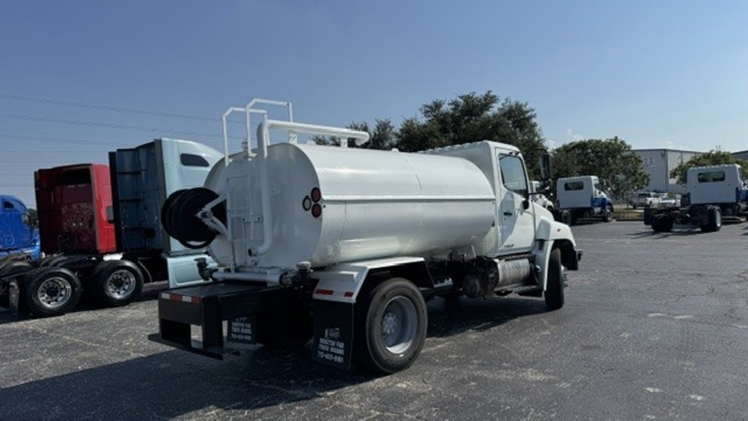 2017 Hino 338 in Houston, TX — photo 5