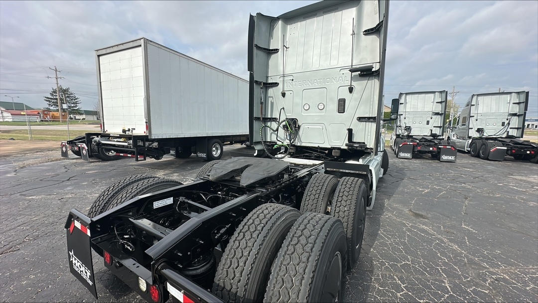 2020 International MV in Tulsa, OK — photo 2