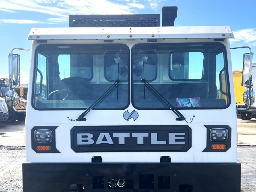 2025 BATTLE MOTORS LET-2
