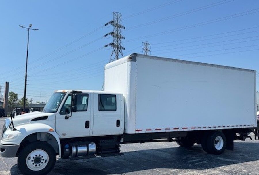 2018 International DuraStar 4300