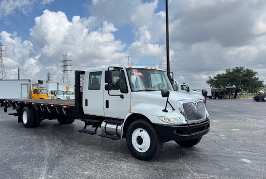 2018 International DuraStar 4300
