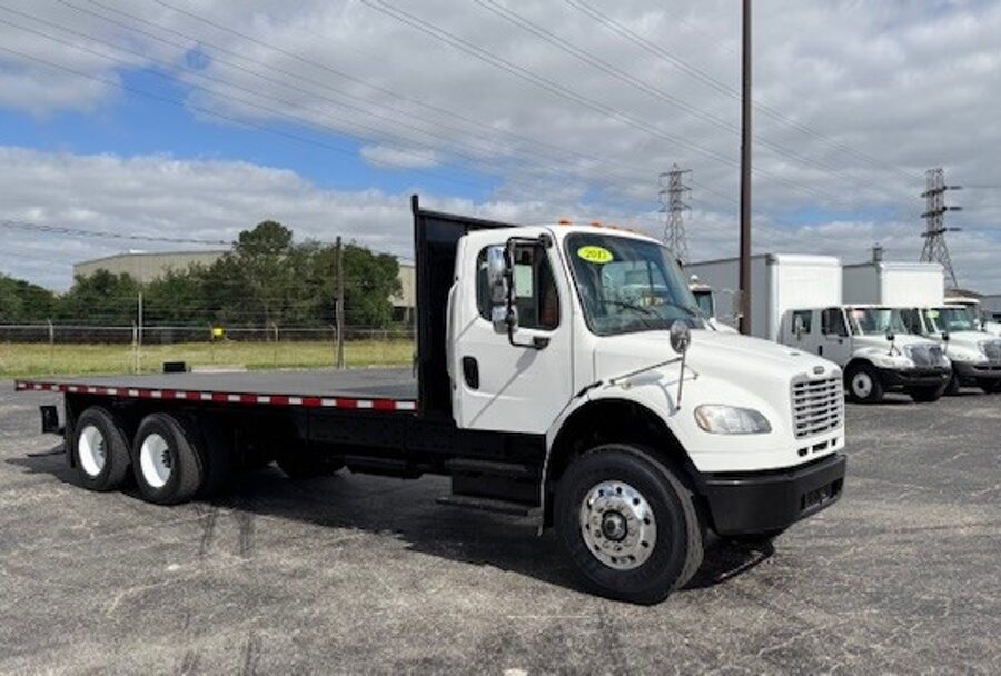 2017 Freightliner M2