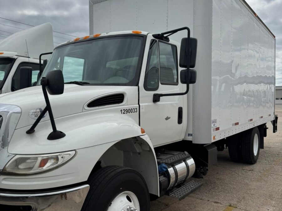 2019 International DuraStar 4300