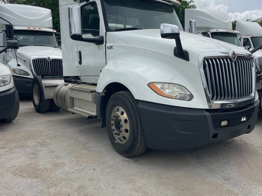 2019 International LT625