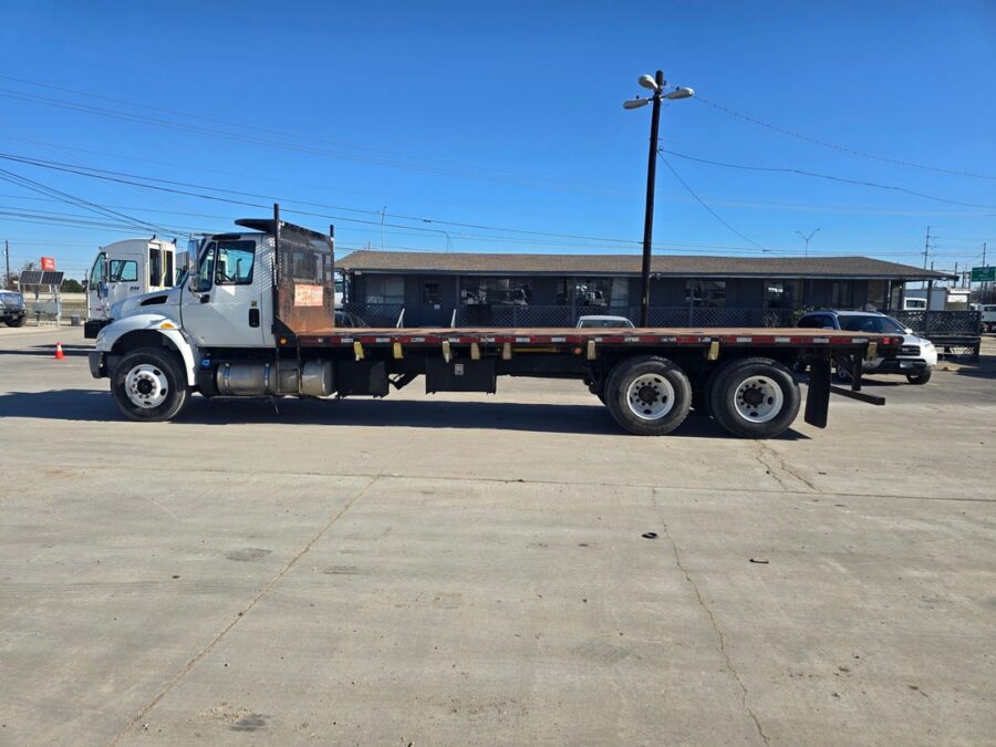 2019 International DuraStar 4400