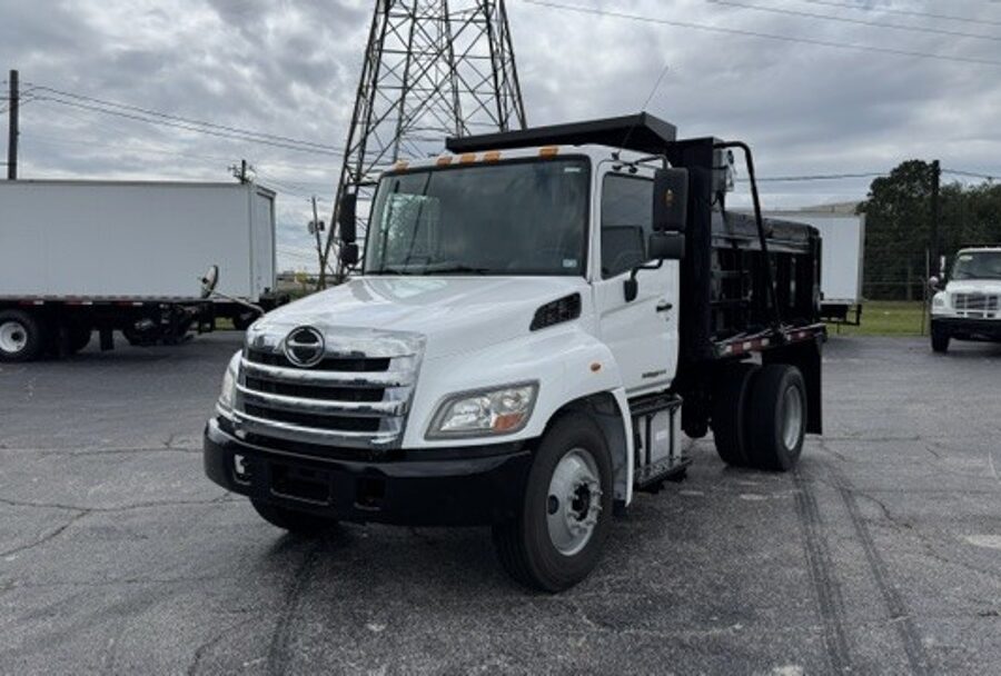 2015 HINO 338