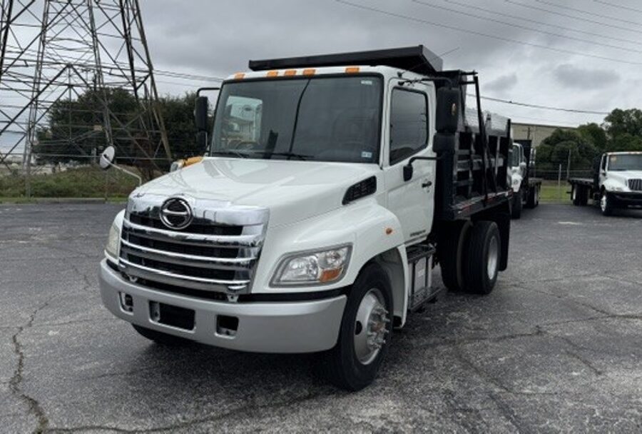 2014 HINO 338
